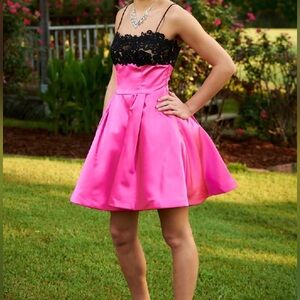 Sherri Hill pink and black homecoming dress size 2